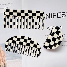 Fashionable black and white checkered hair comb - simple and stylish.