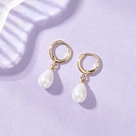 Серьги-гвоздики с жемчужной застежкой из ракушек, слеза