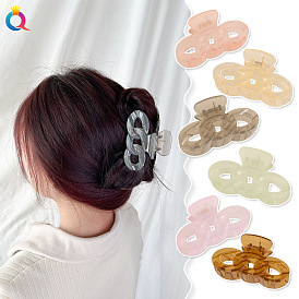 Chic Shark Hair Clip for Women - Stylish Chain Link Hairpin with Face-Cleansing Design and Versatile Use as Ponytail Holder or Headband Accessory