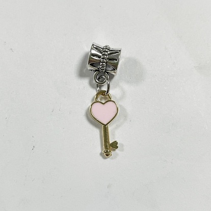 Encantos colgantes europeos de esmalte de aleación, Grandes colgantes agujero, llave del corazón, plata antigua
