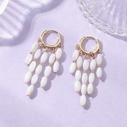 Латунь люстра серьги, с кисточкой из овальных бусин из окрашенной натуральной ракушки