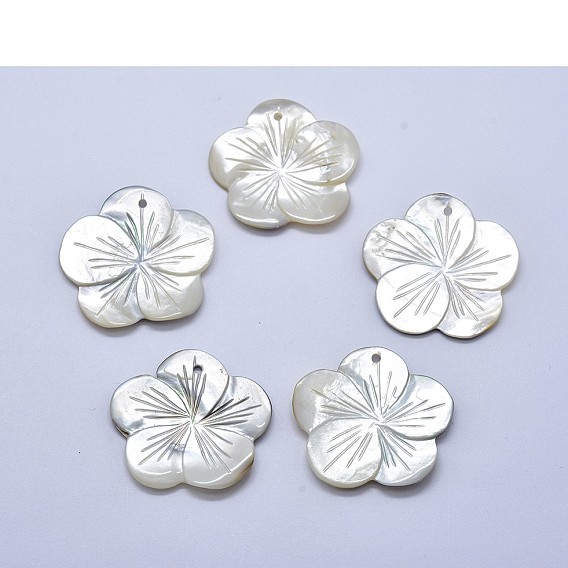 Undyed Shell Pendants, Flower