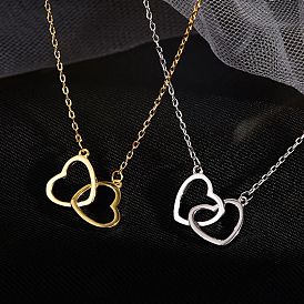 Fashionable and Versatile Alloy Love Heart Pendant Necklace for Daily Wear and Pairing