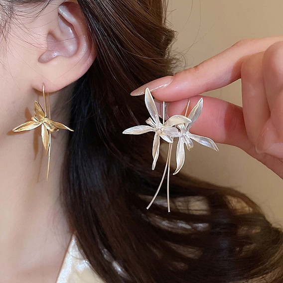 Сплав мотаться серьги, цветок