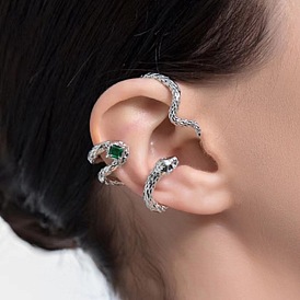 Snake-shaped ear cuff with unique design and high-end fashion - no ear hole required.