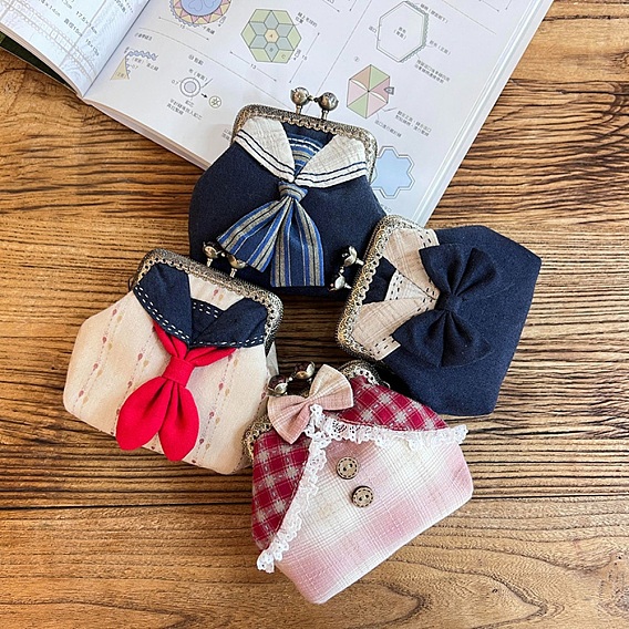 Наборы для самостоятельной вышивки сумок