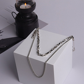 Versatile Chain Link Brooch - Creative Enamel Alloy Suit Accessory with Anti-Slip Clasp