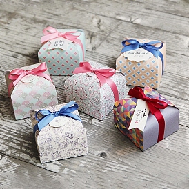 Boîte-cadeau carrée pliable en papier créatif, bonbonnière avec ruban, coffret cadeau décoratif pour mariage, fleur/triangle/éventail/motif floral