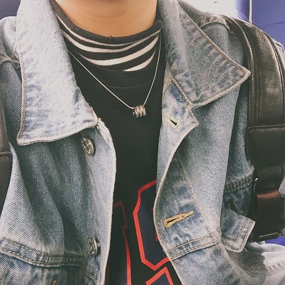 Стильное 304 ожерелье-колонна с рифленой подвеской из нержавеющей стали для ежедневного ношения женщинами