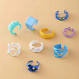 Sweet Candy Hollow Ring with Chain - Unique Design for Girls' Index Finger in Pastel Colors