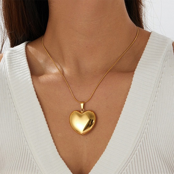 Valentine's Day 304 Stainless Steel Love Heart Pendant Necklaces for Women