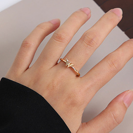 Elegant and Minimalist Butterfly Ring for Women - Creative Fashion Jewelry