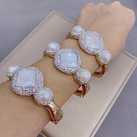 Baroque Pearl Bracelet with Czech Crystal and Blue Topaz, Fashionable and Unique