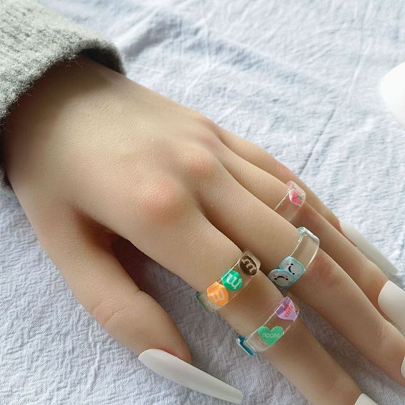 Прозрачные акриловые кольца на палец