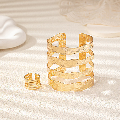 Наборы из многослойных браслетов-манжет и колец-манжет из сплава