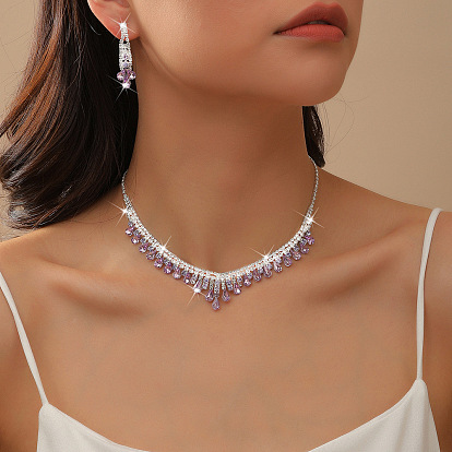 Наборы из колье и сережек-гвоздиков в форме капли со стразами из сплава