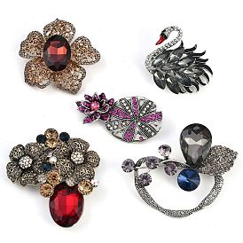 Flower/Fish/Swan Zinc Alloy Rhinestone Brooch, for Clothes, Antique Silver