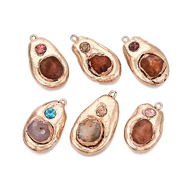 Colgantes de ágata natural (teñidos y calentados), dijes de latón con diamantes de imitación en forma de lágrima engastados, dorado