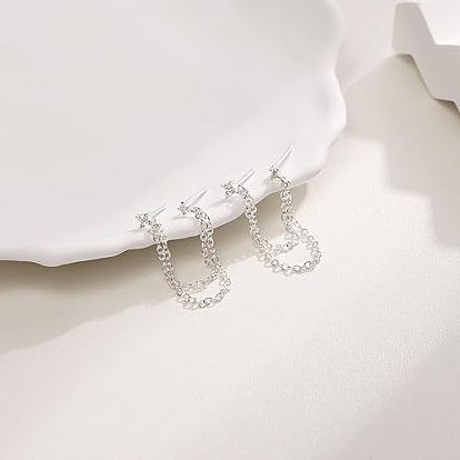 Серьги-гвоздики с кисточками из прозрачного кубического циркония в форме цветка