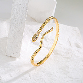18K Gold Plated Snake Bangle with Zircon Stones - Luxurious and Unique Women's Bracelet