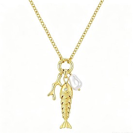 Collares con colgante de pez de latón para playa de verano con perla de plástico para mujer, blanco