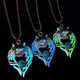 Luminous Glow In The Dark Enamel Wolf Pendant Necklace with Synthetic Turquoise Beaded, Alloy Jewelry