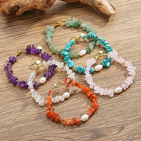 Элегантные браслеты в богемном стиле из бусин, содержащих натуральные и синтетические камни.