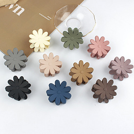 Cute Hair Clip for Autumn and Winter - Lovely Floral Hair Accessory.