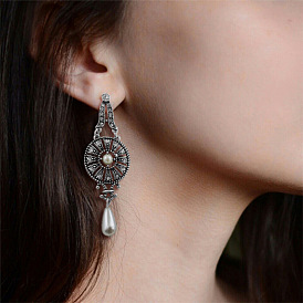 Luxury Vintage European Style Hollow Diamond Pearl Long Earrings for Women