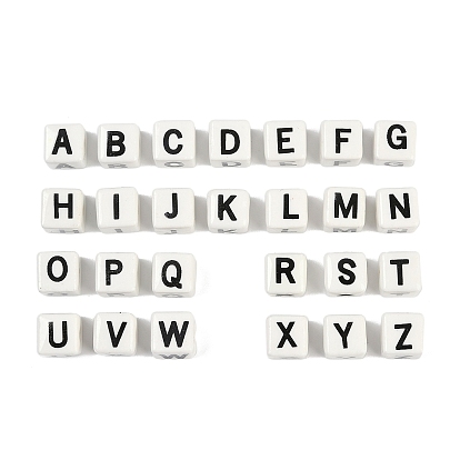 Фарфоровые бусы, квадрат с буквой