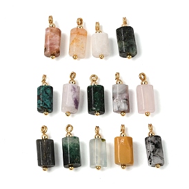 Pendentifs en pierre naturelle, breloques à colonnes à facettes, avec les accessoires en laiton de tonalité d'or