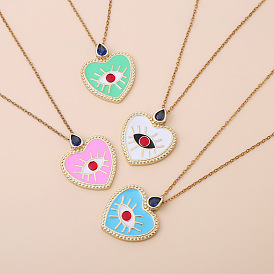 Chic and Elegant Eye-shaped Pendant Necklace for Women - Unique Luxury Jewelry Accessory