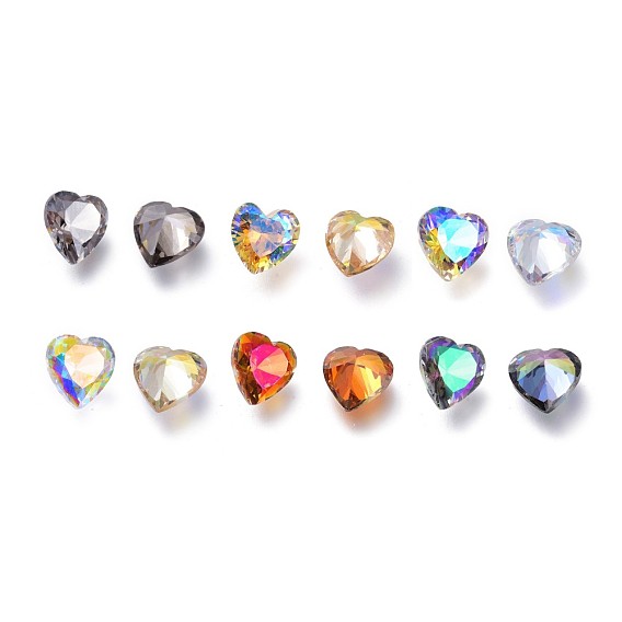 Кубического циркония указал назад кабошоны, граненое сердце