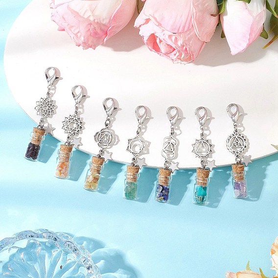 Чакра натуральный лазурит, аметист, сердолик, цитрин, гранат, зеленый авантюрин и синтетическая бирюзовая крошка внутри стеклянной бутылки желаний подвеска украшение, с поворотными застежками сплава