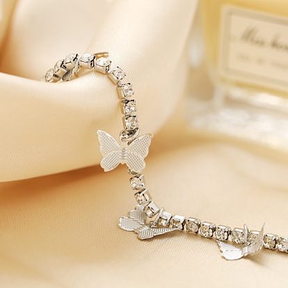 Fashionable and Personalized Butterfly Pendant Necklace with Creative Rhinestones