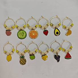 Breloques en verre de vin en alliage d'émail de fruits, avec des perles de verre et un anneau de breloques en verre à vin en laiton