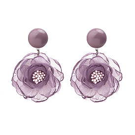 Серьги-гвоздики из шифона, смолы и пластика, цветок