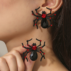 Серьги-гвоздики из сплава в форме паука на Хэллоуин