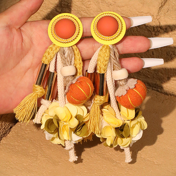 Серьги-гвоздики в форме тыквы из полиэстера, сплава и смолы