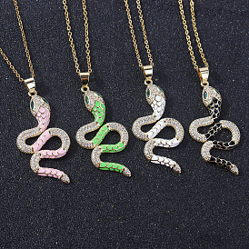 Fashionable Copper Plated Gold Snake Pendant Necklace with Zircon Stones