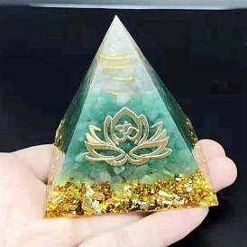 Natural Green Aventurine Orgonite Pyramids, Resin Craft Healing Pyramids, for Chakra Meditation, Spiritual Balance, Reiki