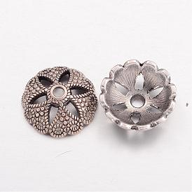 6 cardiaques -petal style tibétain bouchons alliage de perles, sans cadmium et sans plomb, 19x6mm, Trou: 2.5mm