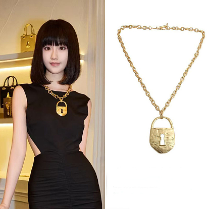 Ожерелья с подвесками из цинкового сплава с замком