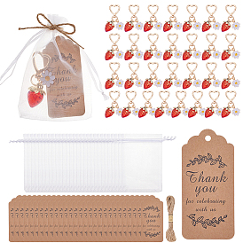 30Porte-clés pendentif fraise et marguerite en alliage émaillé (pièces), pour les accessoires de sac de clé de voiture, avec 30 sachets en organza et 30 étiquettes de prix en papier kraft, 1 paquet de corde de jute