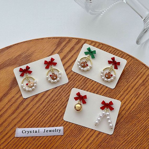 Серьги-гвоздики с подвесками из цинкового сплава с имитацией жемчуга в виде банта и медведя, cmолой, золотые