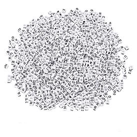 Perles acryliques, opaque, lettre a ~ z, cube