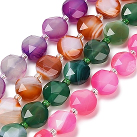 Натуральные полосатые агатовые бусы, граненый пятиугольный разрез, окрашенная и подогревом, плоско-круглые, с бисером