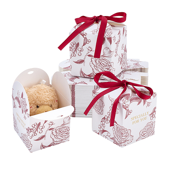 Бумажные коробочки для конфет с принтом в виде роз, украшенные лентой., квадратный