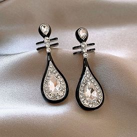 Зажимные серьги из сплава с эмалью и кристаллами., пипа