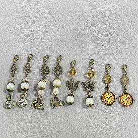 8piezas 4 estilo aleación y decoraciones colgantes de perlas de vidrio, con broches de langosta de la aleación de la garra, formas mixtas